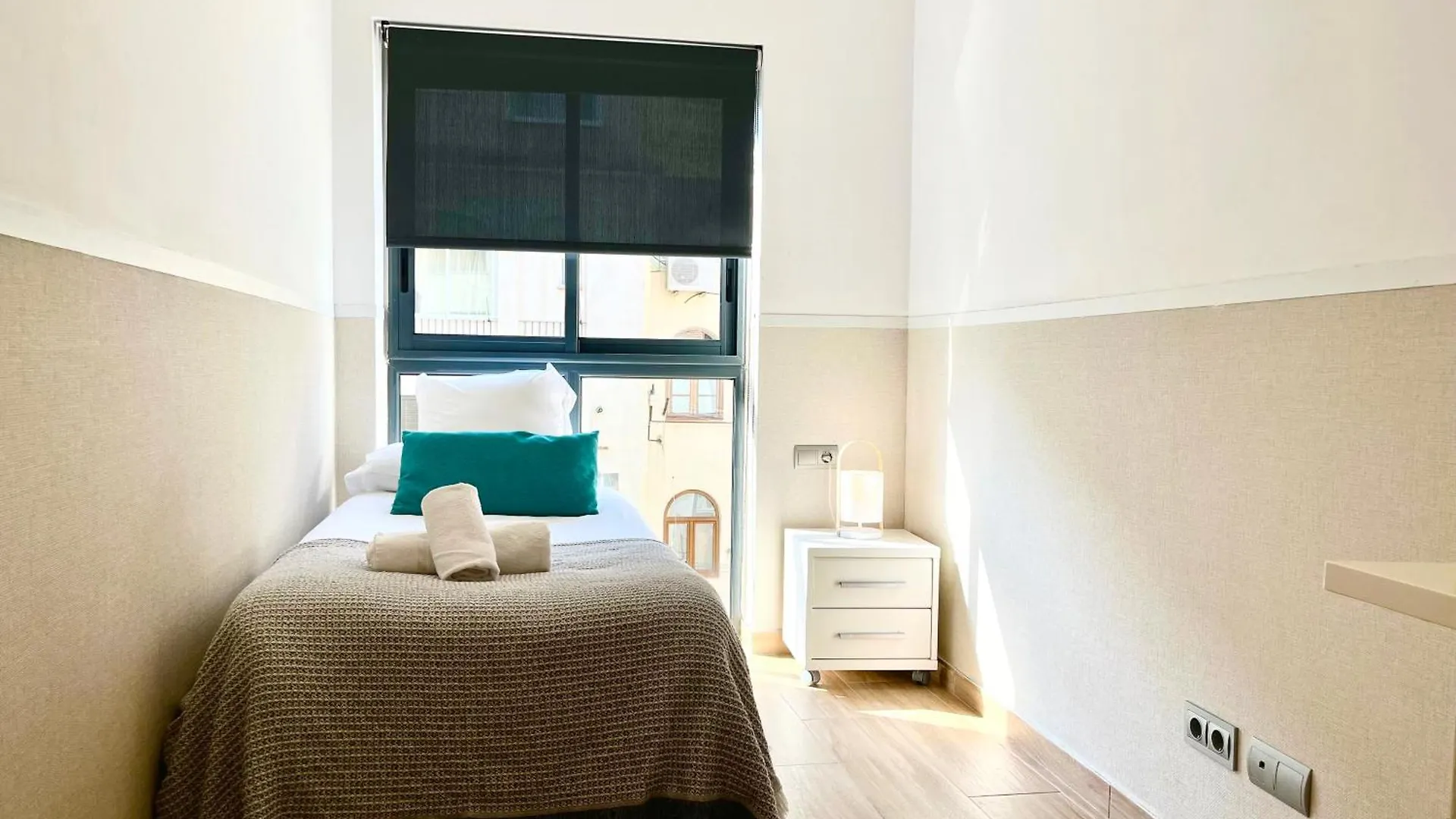 Feelathome Mozart Apartments Barcelona