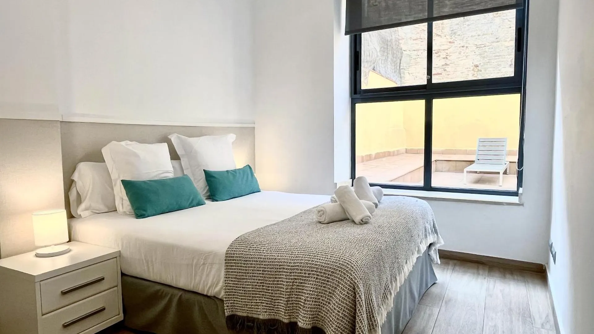 Feelathome Mozart Apartments Barcellona