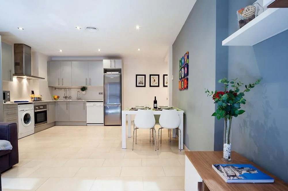 Feelathome Mozart Apartments Barcelona Spain